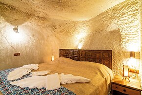 Cappadocia inans Cave & Swimming Pool Hot
