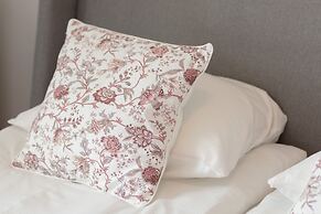 Comfortable Apartment Gdansk by Renters