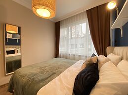 Centrally Located Marvellous Flat in Sisli