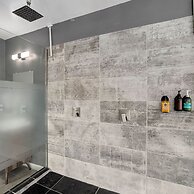 Intimate En Suite Studio