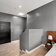 Intimate En Suite Studio