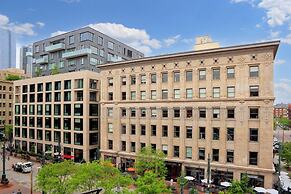 Intimate En Suite Studio