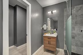 Intimate En Suite Studio