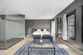 Intimate En Suite Studio