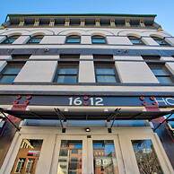 Intimate En Suite Studio