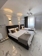 Bavella Boutique Hotel