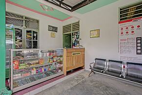 OYO 3724 Penginapan Baiti Jannati Syariah