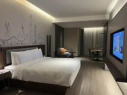 UrCove by HYATT Shenzhen Futian CBD