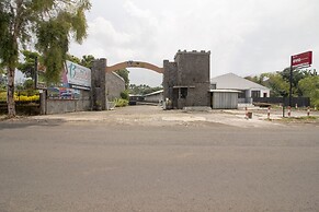 OYO 3283 Bwalk Hotel