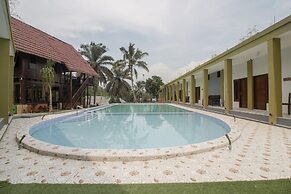 OYO 3283 Bwalk Hotel