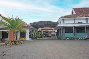 OYO 1984 Hotel Istana Family Syariah