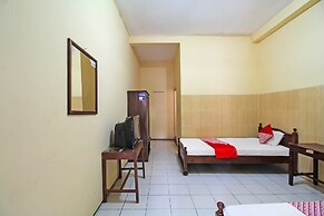 OYO 1984 Hotel Istana Family Syariah