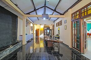 OYO 1984 Hotel Istana Family Syariah