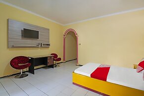 OYO 1984 Hotel Istana Family Syariah