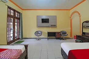 OYO 1984 Hotel Istana Family Syariah