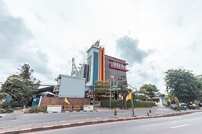 Collection O Hotel Igloo