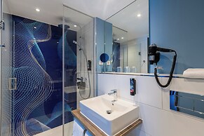 Holiday Inn - the niu, Wave Karlsruhe Oststadt By IHG