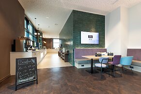 Holiday Inn - the niu, Wave Karlsruhe Oststadt By IHG
