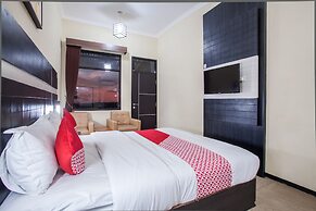 Capital O 887 Green Hill Hotel And Convention Center