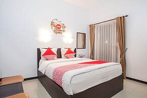 Capital O 887 Green Hill Hotel And Convention Center