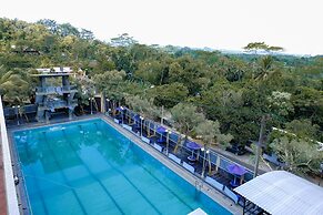 Capital O 887 Green Hill Hotel And Convention Center