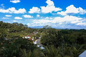 Capital O 887 Green Hill Hotel And Convention Center