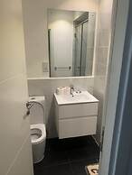 GOLDEN BREEZE SUITES