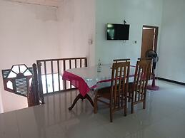 Charming 2-bed Apartment in Weligama