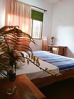Charming 2-bed Apartment in Weligama