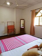 Charming 2-bed Apartment in Weligama