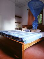 Charming 2-bed Apartment in Weligama