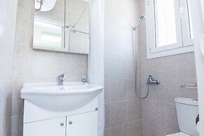 Cozy Retire with Amazing Lycabettus View