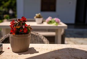 Paradeisos Double Room 3