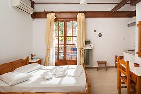 Paradeisos Double Room 3