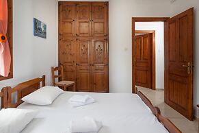 Paradeisos Partment With Sea View