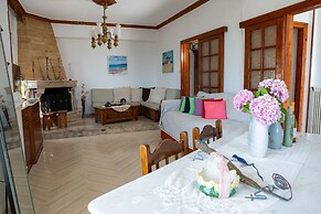 Paradeisos Partment With Sea View