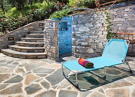 Barbarella Deluxe Maisonette