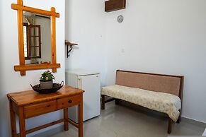 Paradeisos Double Room 1
