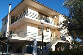 Suburban Flat in Volos