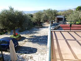 City View Apartment in Volos