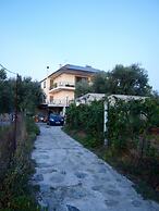 City View Apartment in Volos