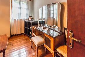 Calliope s Stone Manor