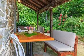 Calliope s Stone Manor