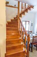 Calliope s Stone Manor