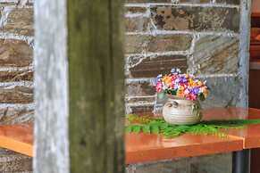 Calliope s Stone Manor