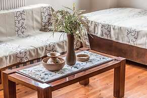 Calliope s Stone Manor