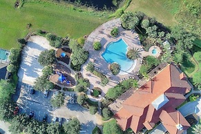 Indian Summer At Watersong Resort 5 Bedroom Villa