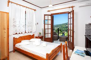 Paradeisos Double Room With Balcony 2