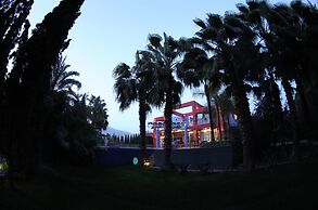 Eretria Palm Garden Villa
