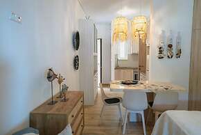 Fili s Cozy Place in Malaki